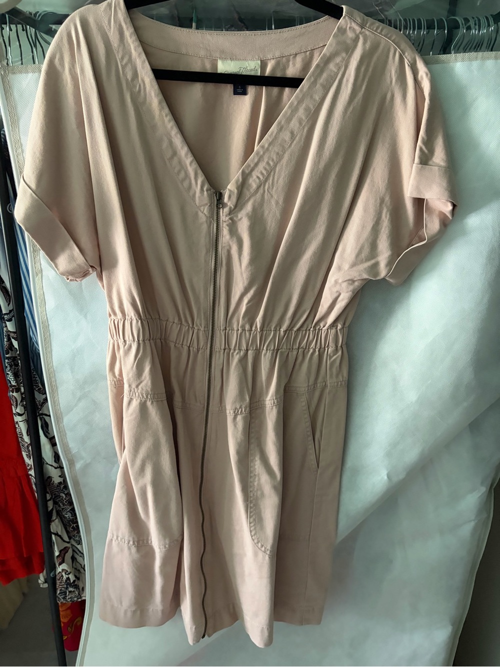 Universal Thread Blush V-Neck Short Sleeve Dress